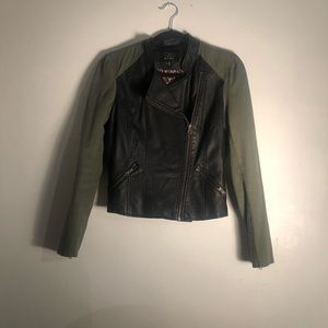 Fake leather and cloth jacket